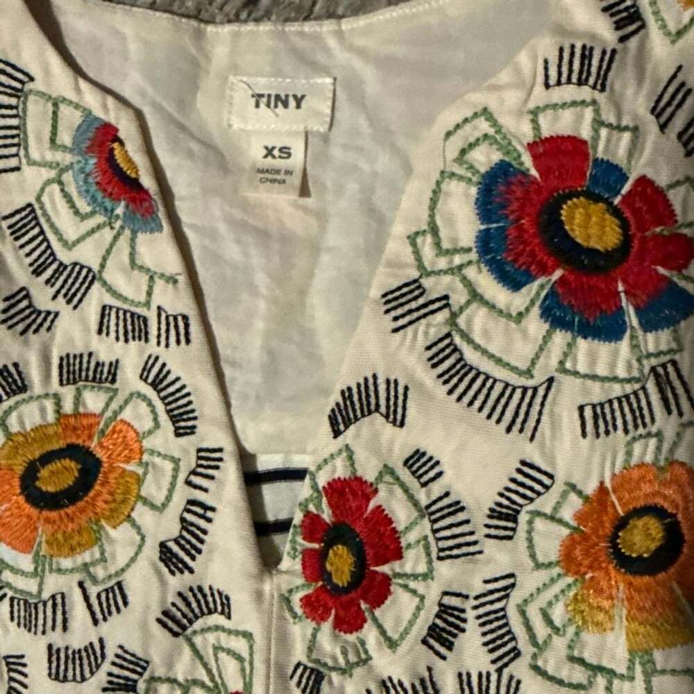 Tiny Anthropologie Embroidered Stripe Tank Size XS